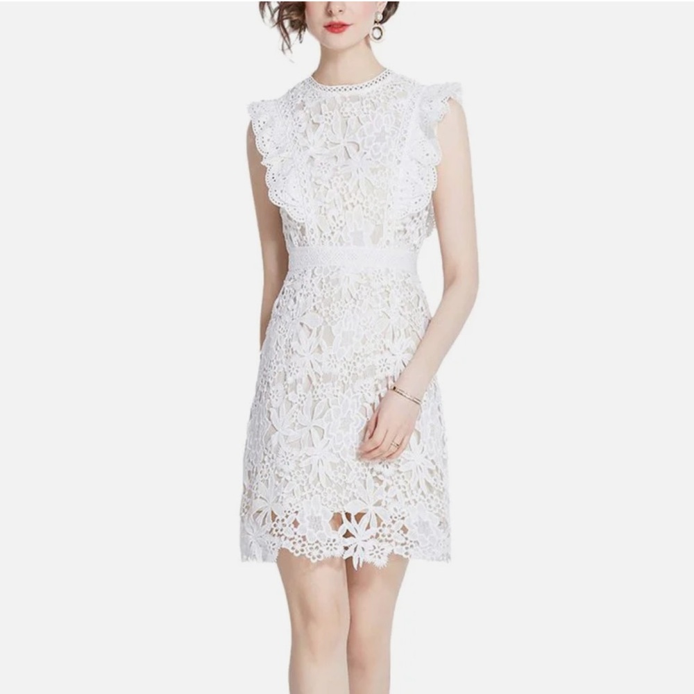 NEW KAIMILAN WHITE LACE DRESS SIZE: 8